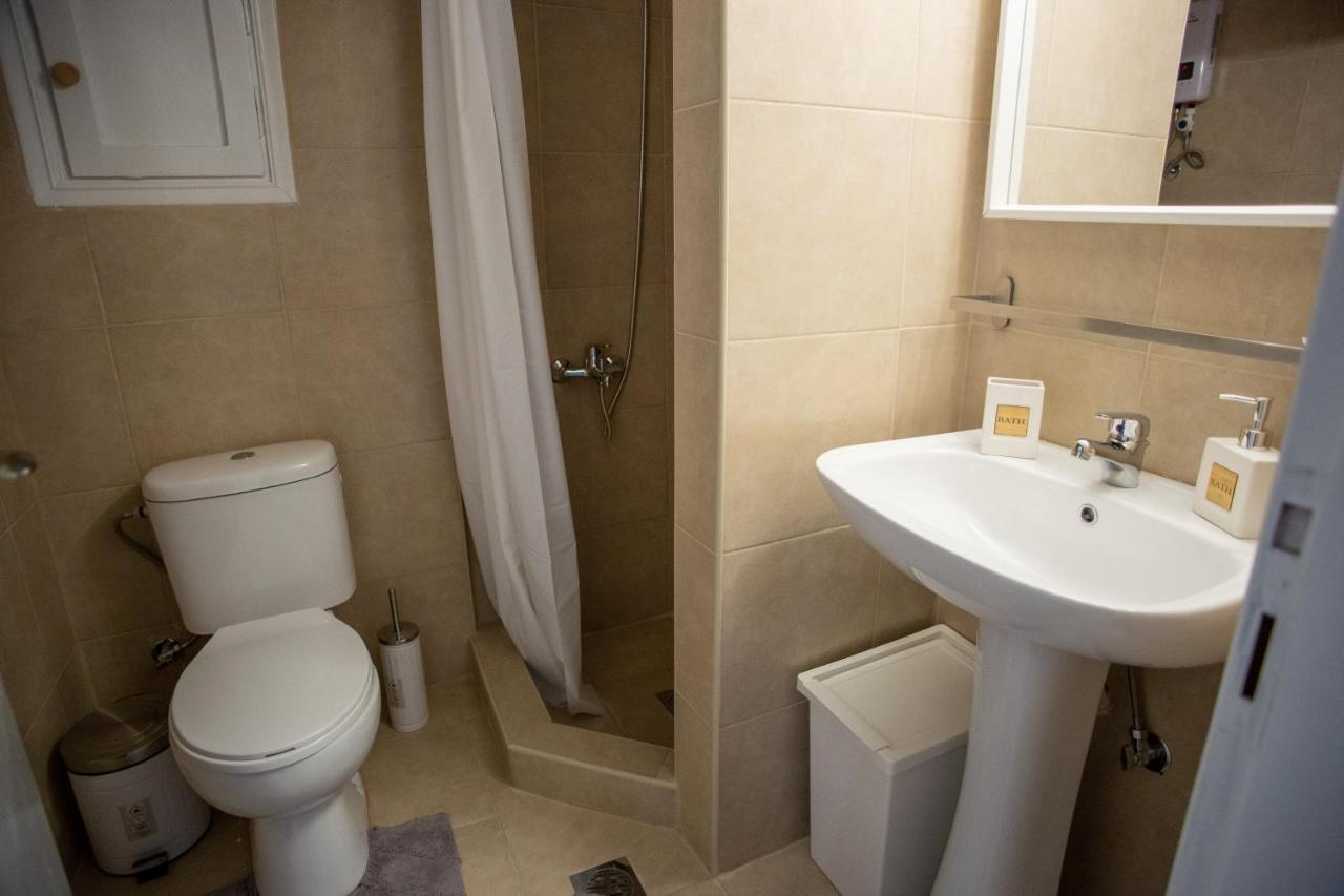 Thessaloniki Center Small Studio Apartment Luaran gambar