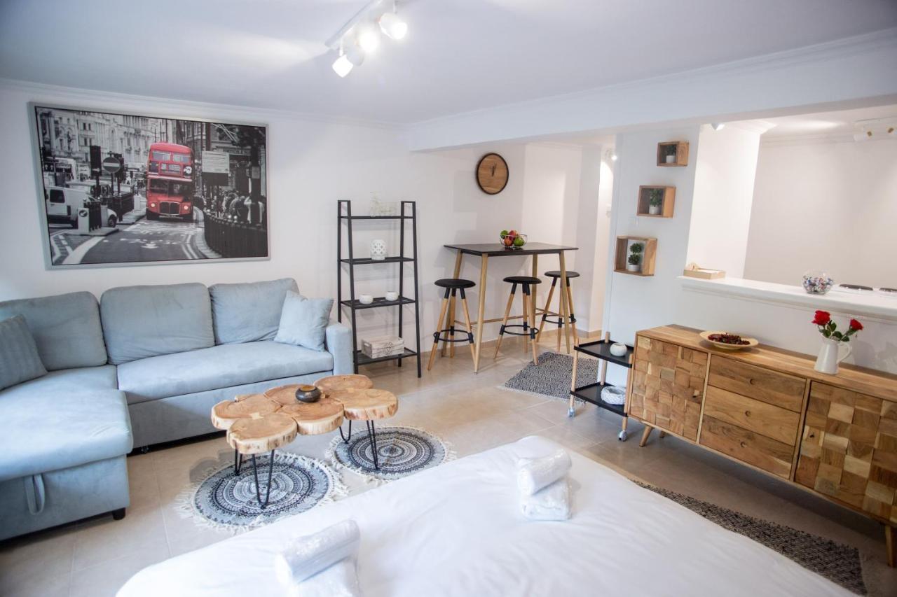 Thessaloniki Center Small Studio Apartment Luaran gambar