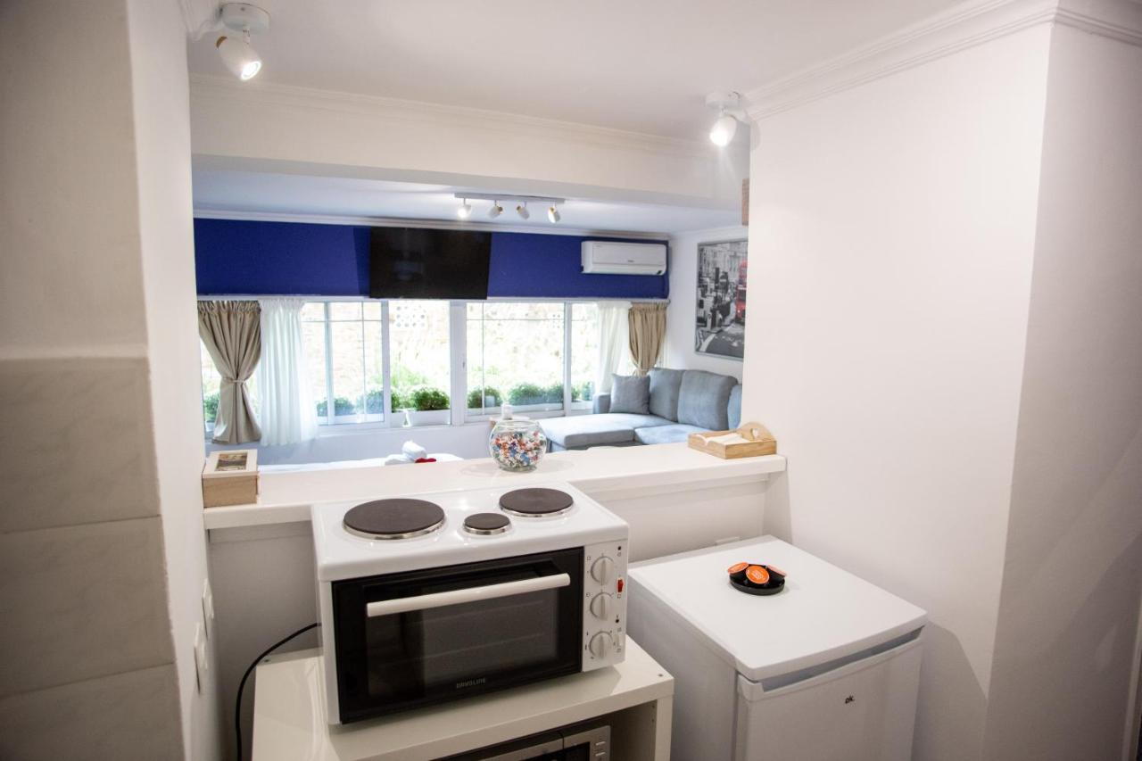 Thessaloniki Center Small Studio Apartment Luaran gambar