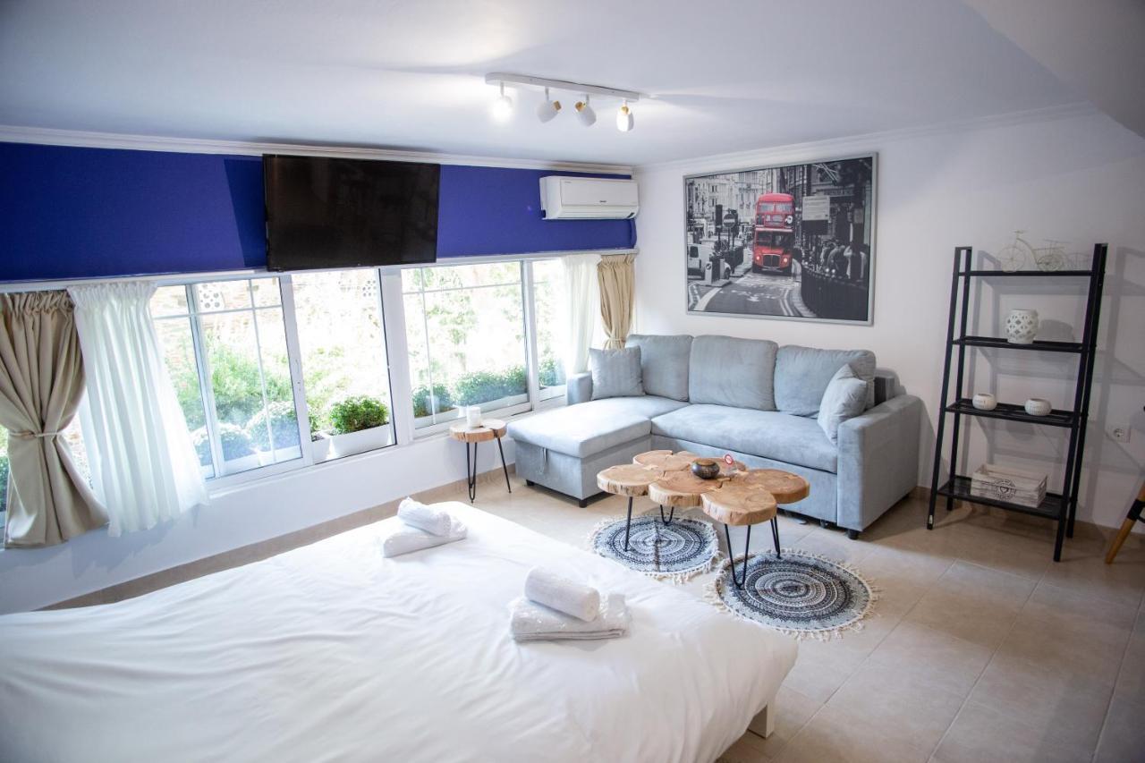 Thessaloniki Center Small Studio Apartment Luaran gambar